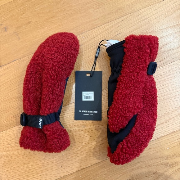 Apparis Accessories - APPARIS Red Sherpa Mittens with Black Accents